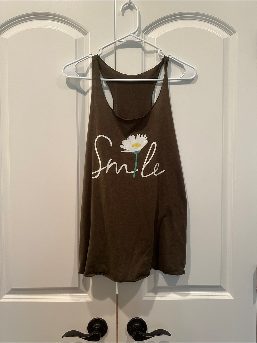 SHEIN olive 'Smile' Daisy Graphic Tank Top